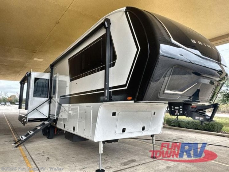 Email now about this 2026 Brinkley RV Model Z 3200! New 2026 Brinkley RV Model Z 3200 available in Waller, Texas