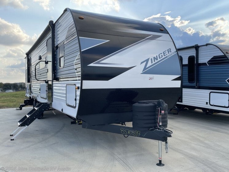 Email now about this 2025 CrossRoads Zinger ZR328SB! New 2025 CrossRoads Zinger ZR328SB available in Buda, Texas