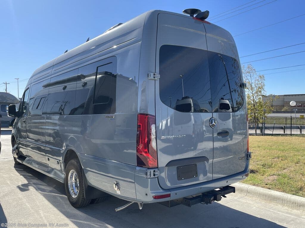 Contact us now about this 2025 American Coach American Patriot MD2 170EXT! 2025 American Patriot MD2 170EXT by American Coach from Blue Compass RV Austin in Buda, Texas