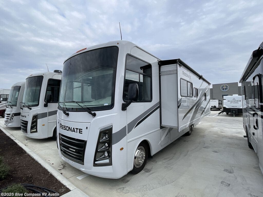 Contact us now about this 2025 Thor Motor Coach Resonate 29D! 2025 Resonate 29D by Thor Motor Coach from Blue Compass RV Austin in Buda, Texas