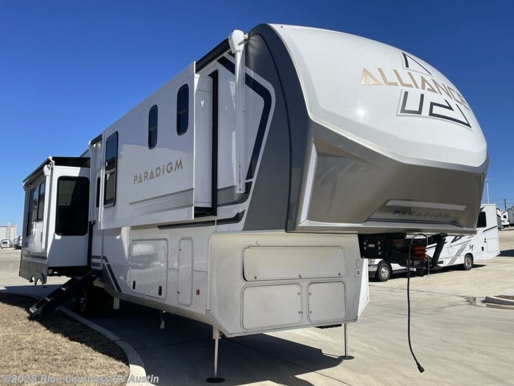 Email now about this 2025 Alliance RV Paradigm 382RK! New 2025 Alliance RV Paradigm 382RK available in Buda, Texas