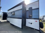 Contact us now about this 2025 CrossRoads Zinger 340RE! 2025 Zinger 340RE by CrossRoads from Blue Compass RV Austin in Buda, Texas
