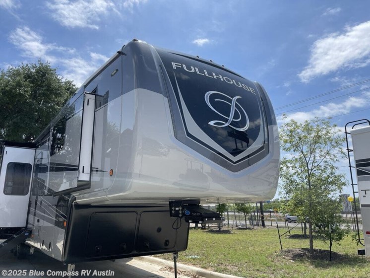 Email now about this 2025 DRV FullHouse JX450! New 2025 DRV FullHouse JX450 available in Buda, Texas