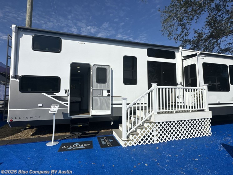Email now about this 2025 Alliance RV Benchmark 42LFT! New 2025 Alliance RV Benchmark 42LFT available in Buda, Texas