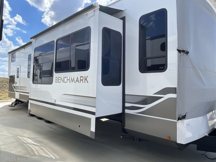 Email now about this 2026 Alliance RV Benchmark 42LFT! New 2026 Alliance RV Benchmark 42LFT available in Buda, Texas
