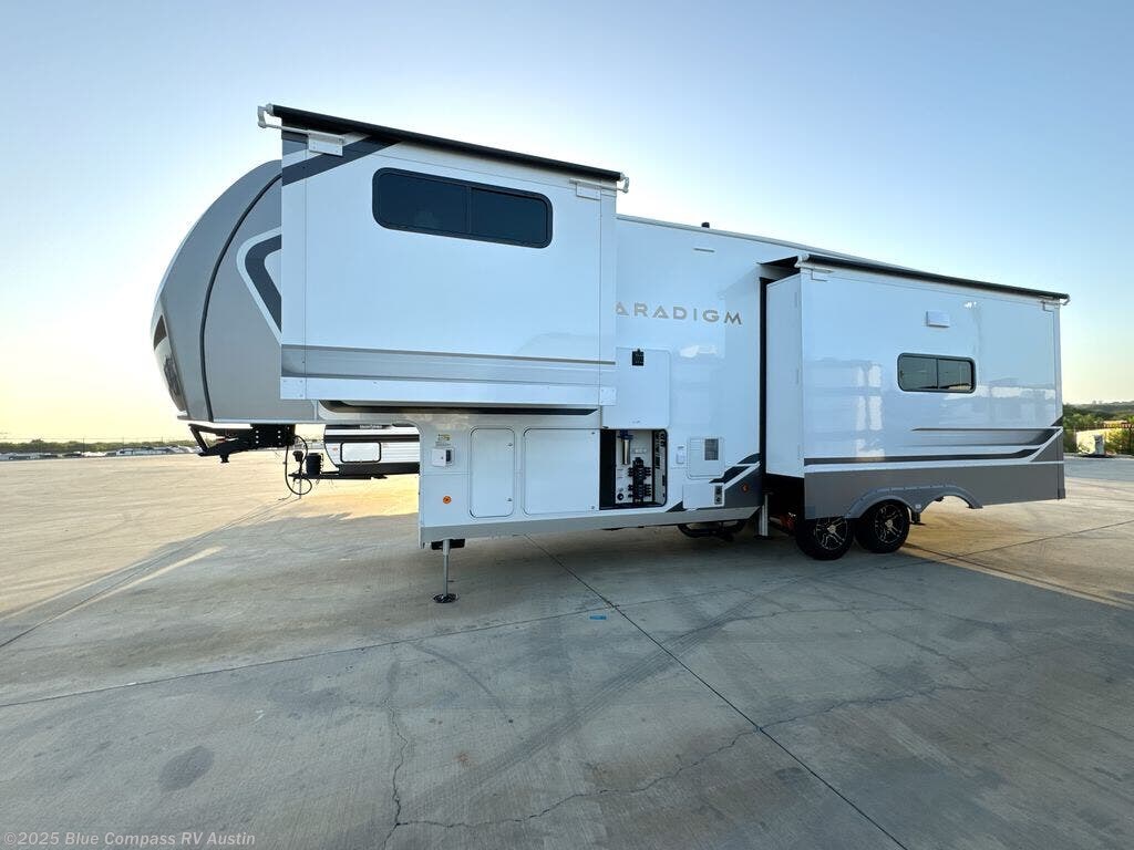 Contact us now about this 2026 Alliance RV Paradigm 310RL! 2026 Paradigm 310RL by Alliance RV from Blue Compass RV Austin in Buda, Texas