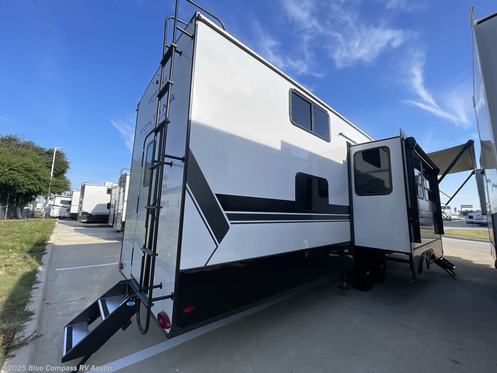 Contact us now about this 2026 Keystone Montana High Country 381TB! 2026 Montana High Country 381TB by Keystone from Blue Compass RV Austin in Buda, Texas