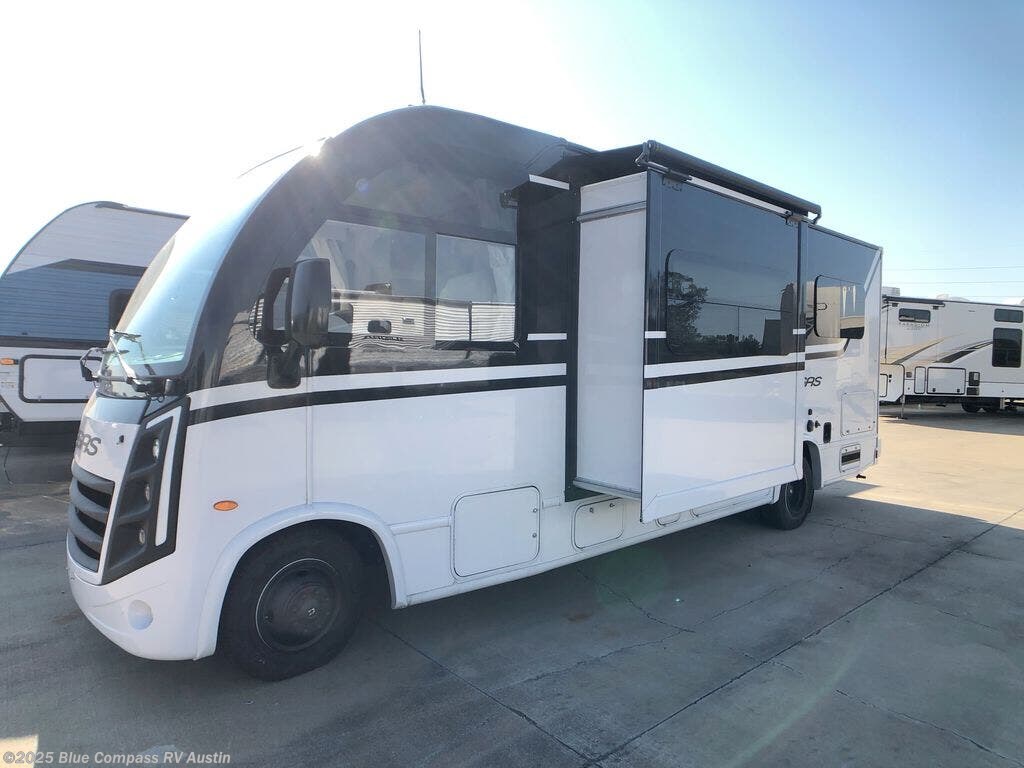 New 2025 Thor Motor Coach Vegas 24.1 available in Buda, Texas