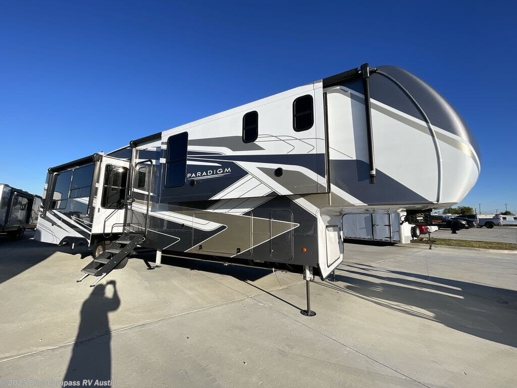 Used 2023 Alliance RV Paradigm 382RK available in Buda, Texas