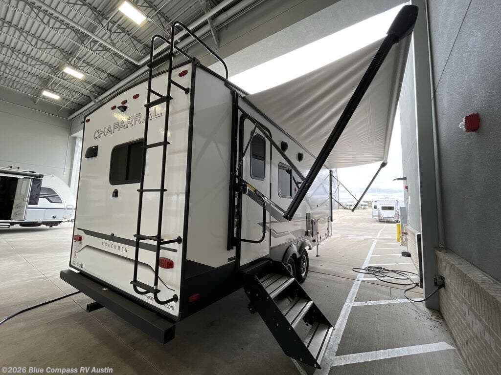 Contact us now about this 2024 Coachmen Chaparral Lite 235RK! 2024 Chaparral Lite 235RK by Coachmen from Blue Compass RV Austin in Buda, Texas
