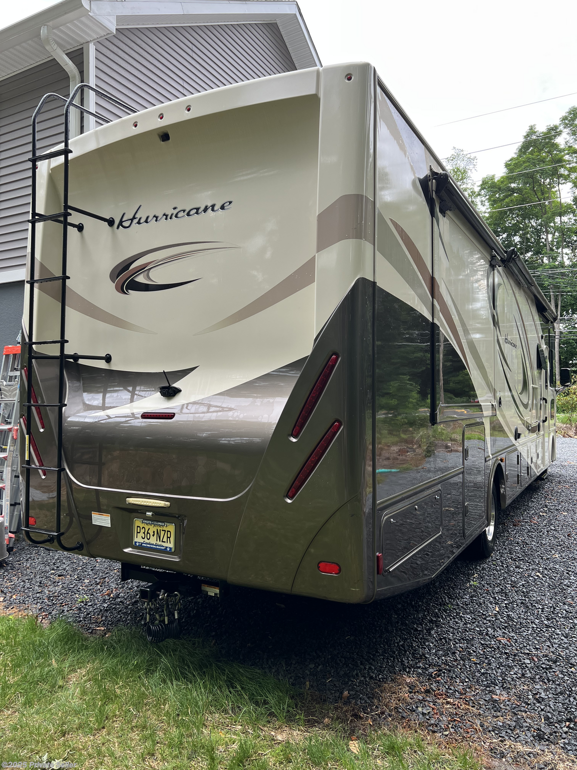Used 2017 Thor Motor Coach Hurricane 35M – With 20k SOLAR POWER UPGRADE! available in Lumberton, New Jersey