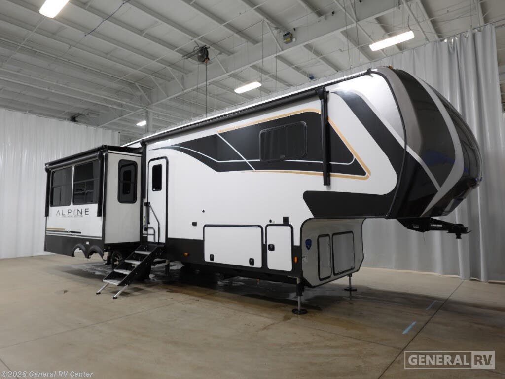 Email now about this 2025 Keystone Avalanche 321RL! New 2025 Keystone Avalanche 321RL available in Mesa, Arizona
