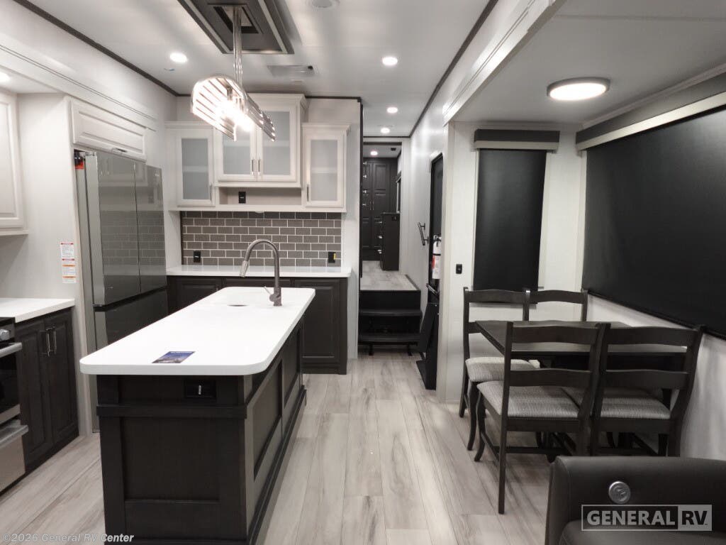 New 2025 Keystone Avalanche 321RL available in Mesa, Arizona