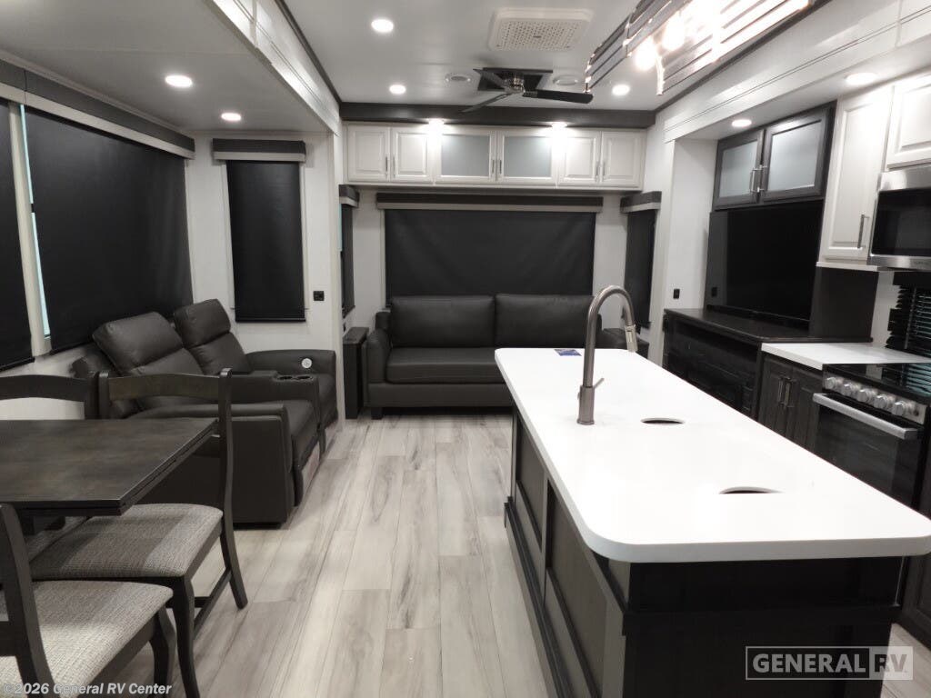 Call now about this 2025 Keystone Avalanche 321RL! 2025 Keystone Avalanche 321RL - New Fifth Wheel For Sale by General RV Center in Mesa, Arizona