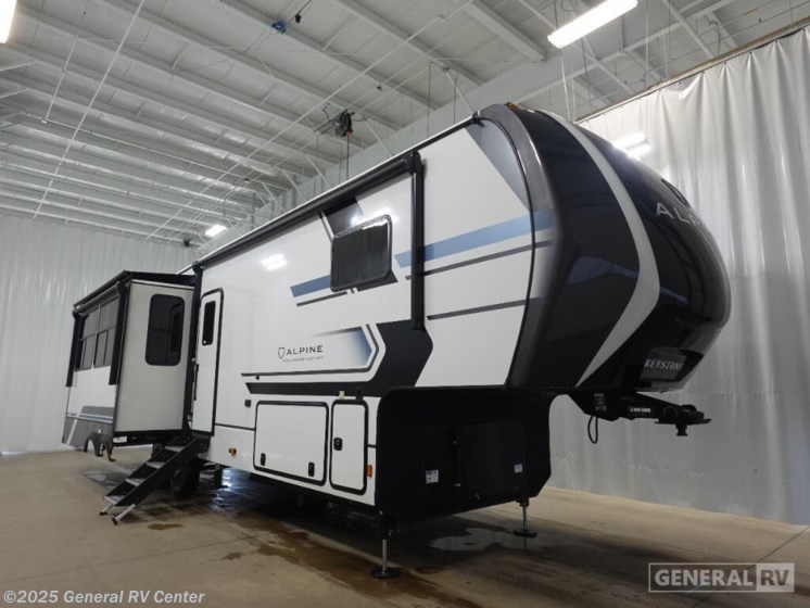 Email now about this 2026 Keystone Avalanche 321RL! New 2026 Keystone Avalanche 321RL available in Mesa, Arizona