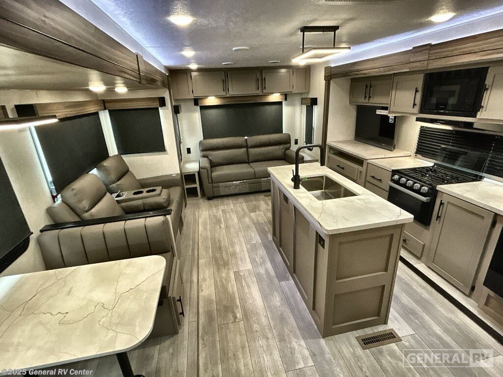 Contact us now about this 2025 K-Z Connect C313MK! 2025 Connect C313MK by K-Z from General RV Center in Mesa, Arizona