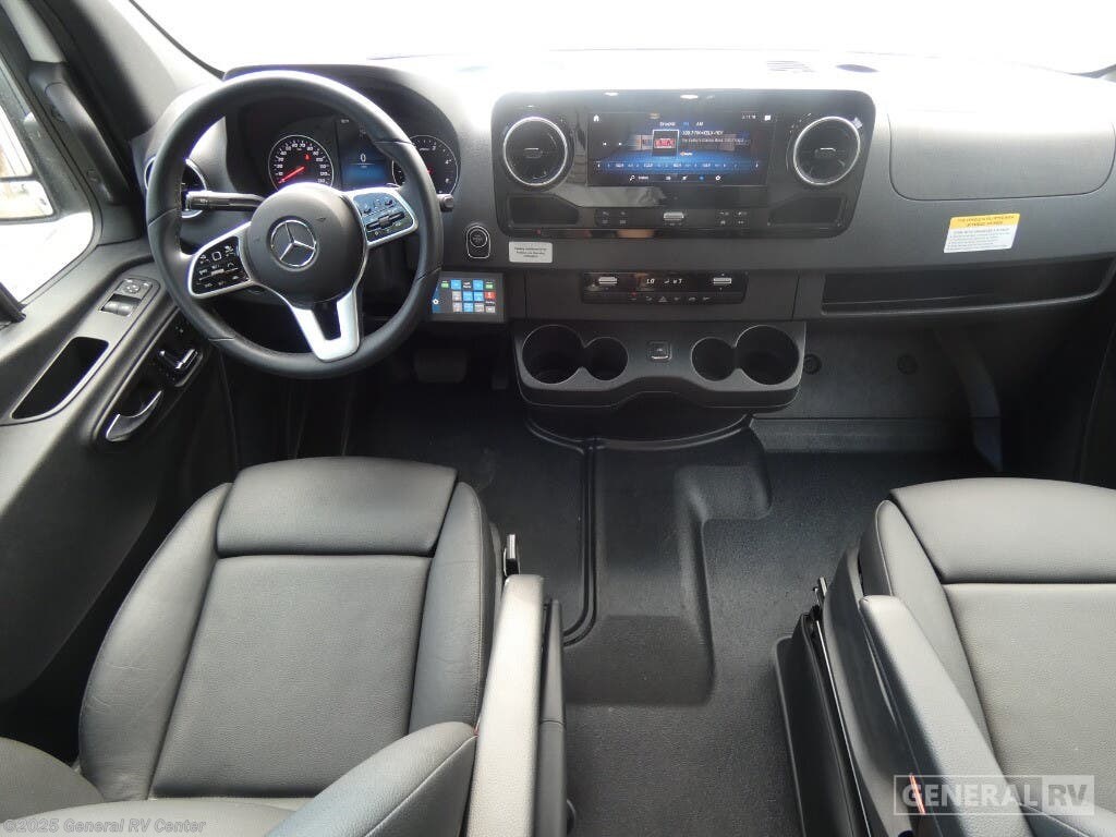 New 2024 Holiday Rambler Xpedition SL4E available in Mesa, Arizona