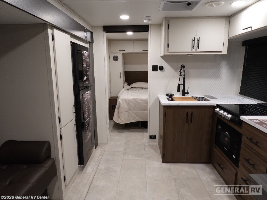 New 2026 Prime Time Tracer 255DS available in Mesa, Arizona