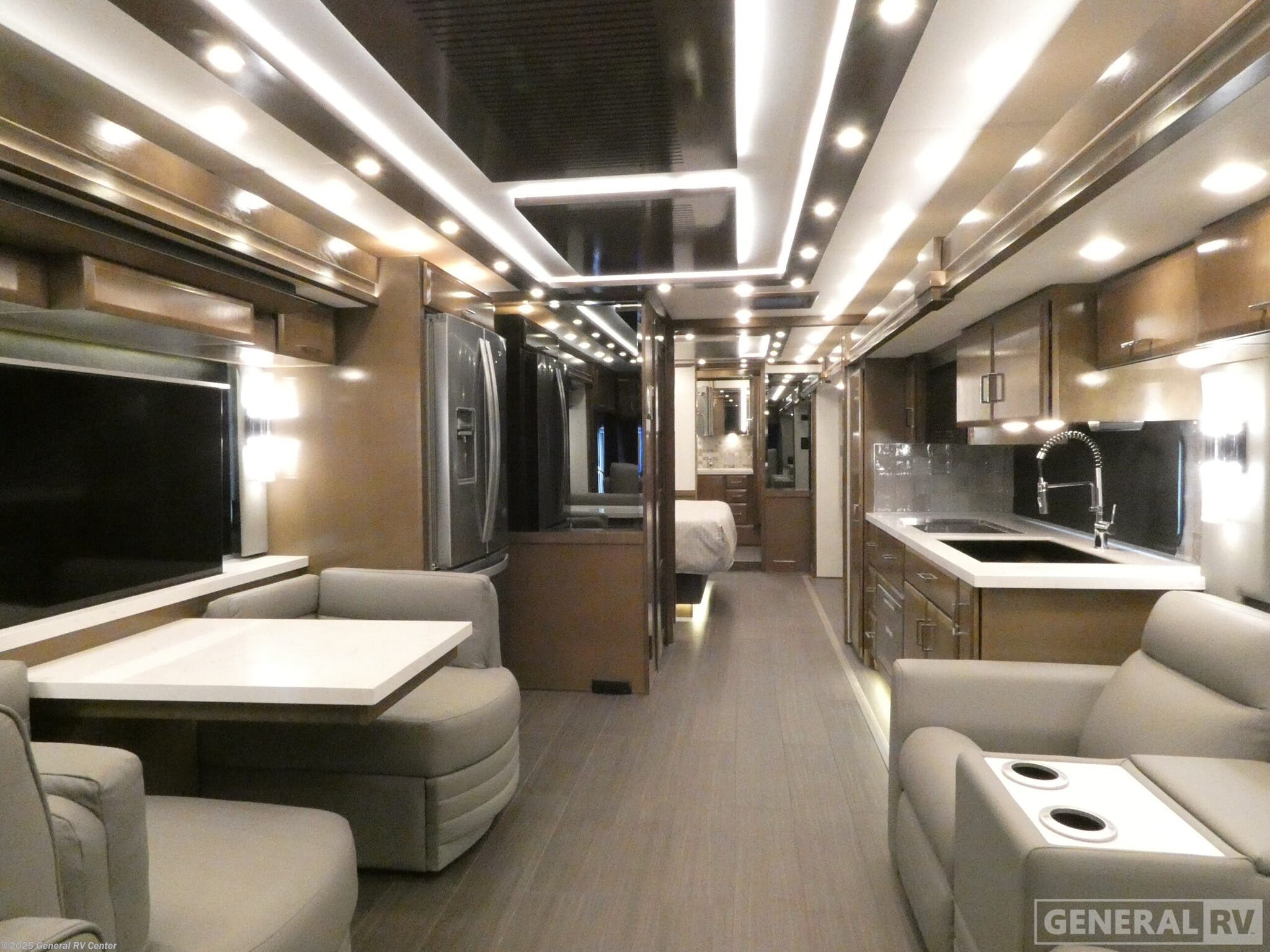 Call now about this 2026 Newmar Mountain Aire 3825! 2026 Newmar Mountain Aire 3825 - New Class A For Sale by General RV Center in Mesa, Arizona