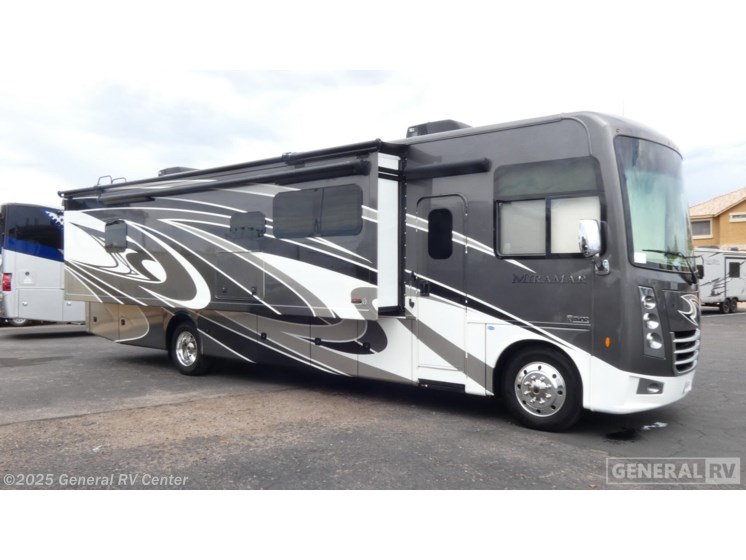 Email now about this 2021 Thor Motor Coach Miramar 35.2-2SL! Used 2021 Thor Motor Coach Miramar 35.2-2SL available in Mesa, Arizona