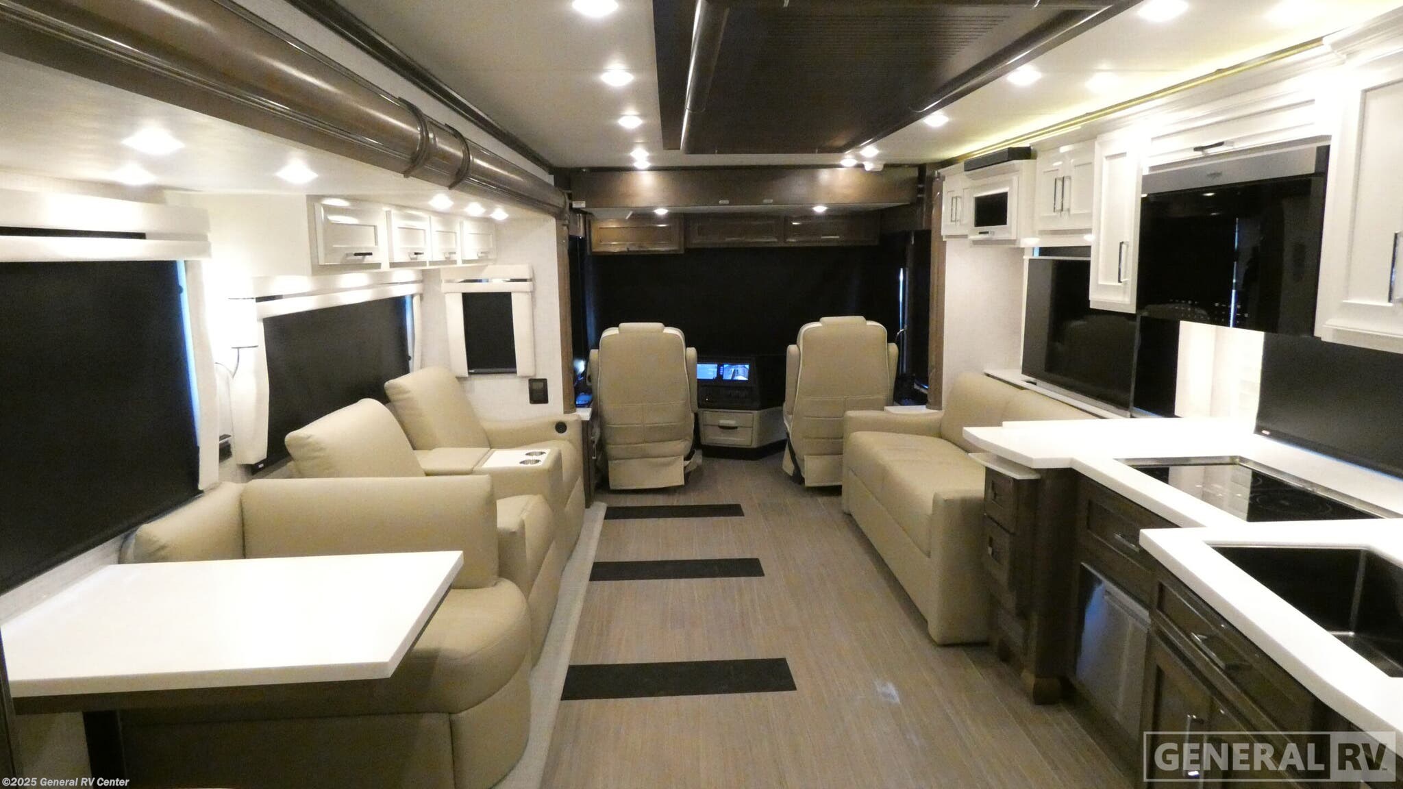 New 2026 Newmar Ventana 4037 available in Mesa, Arizona