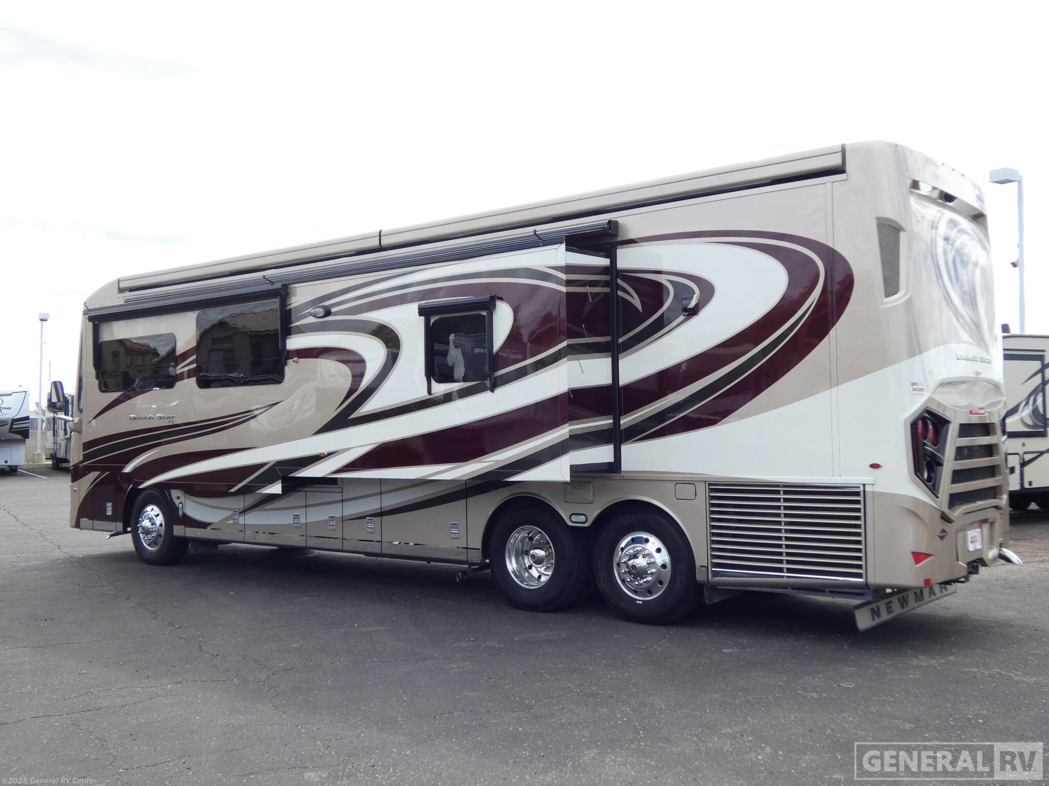 Contact us now about this 2022 Newmar Dutch Star 4081! 2022 Dutch Star 4081 by Newmar from General RV Center in Mesa, Arizona