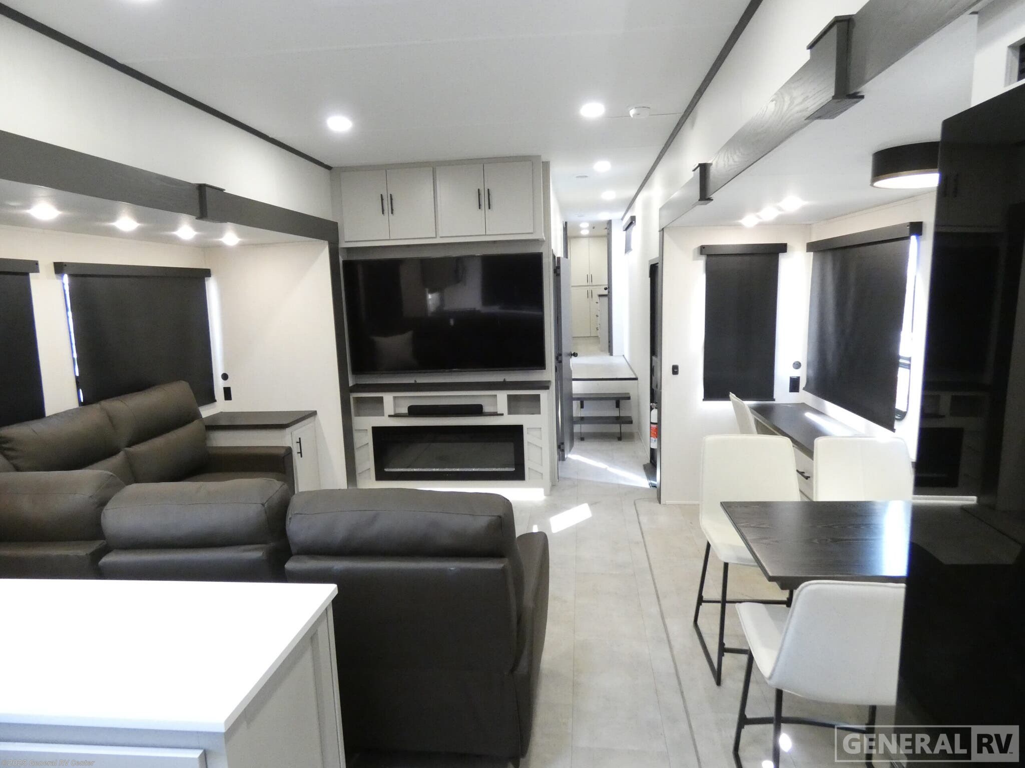 New 2026 Prime Time Crusader BONUS38 available in Mesa, Arizona