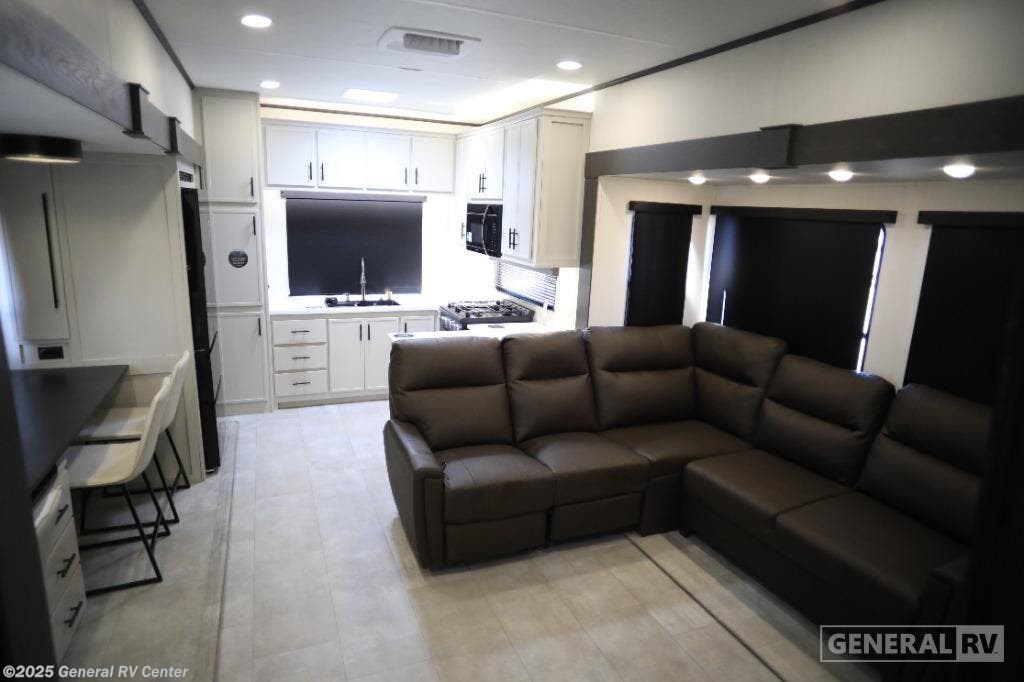 Call now about this 2026 Prime Time Crusader KING33! 2026 Prime Time Crusader KING33 - New Fifth Wheel For Sale by General RV Center in Mesa, Arizona