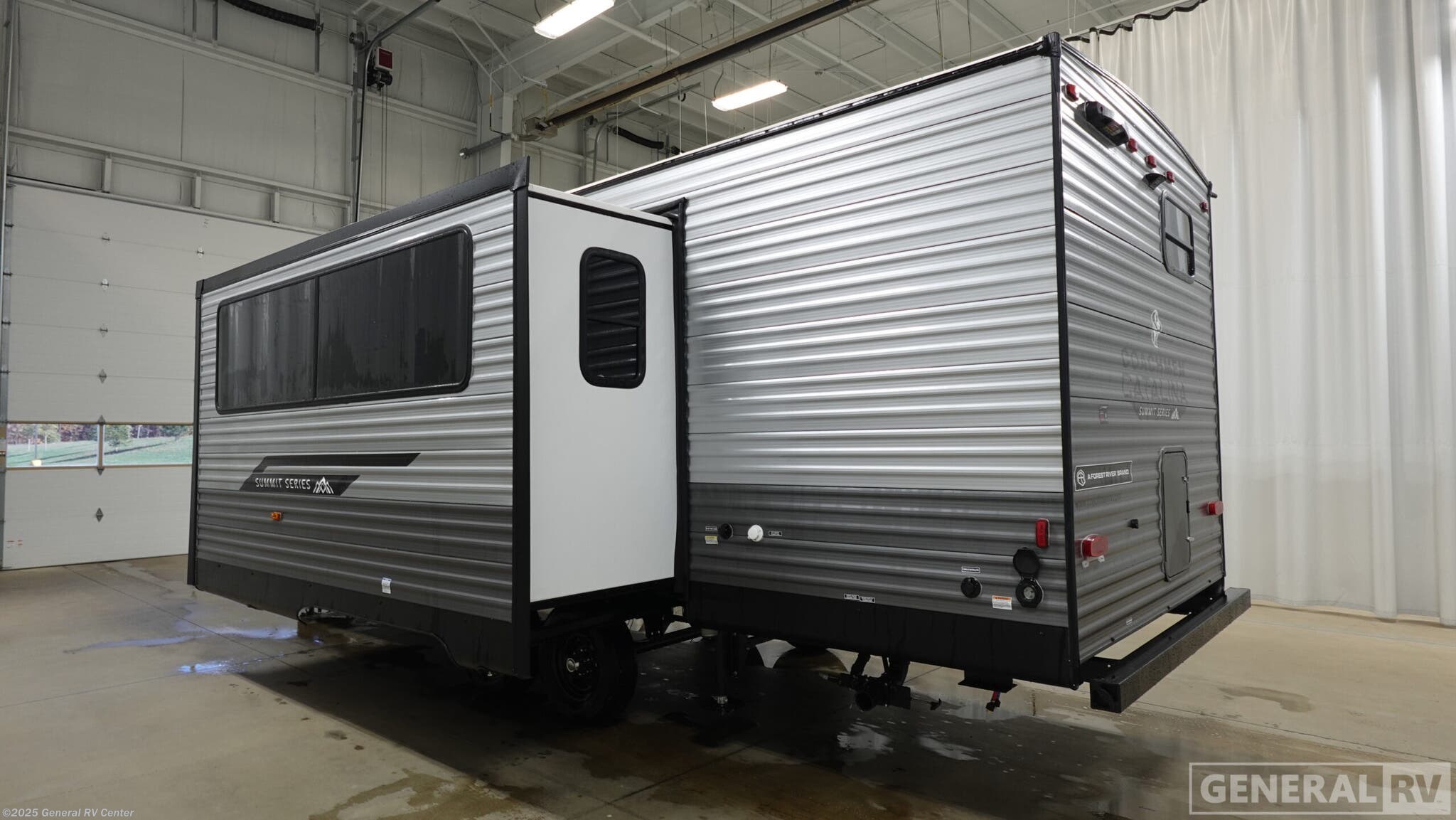 Contact us now about this 2026 Coachmen Catalina Summit Series 8 261BHS! 2026 Catalina Summit Series 8 261BHS by Coachmen from General RV Center in Mesa, Arizona