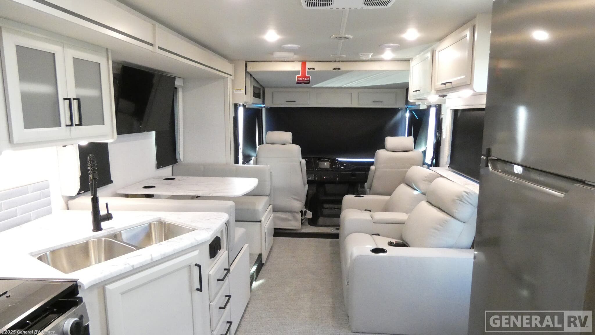 New 2026 Holiday Rambler Admiral 28A available in Mesa, Arizona