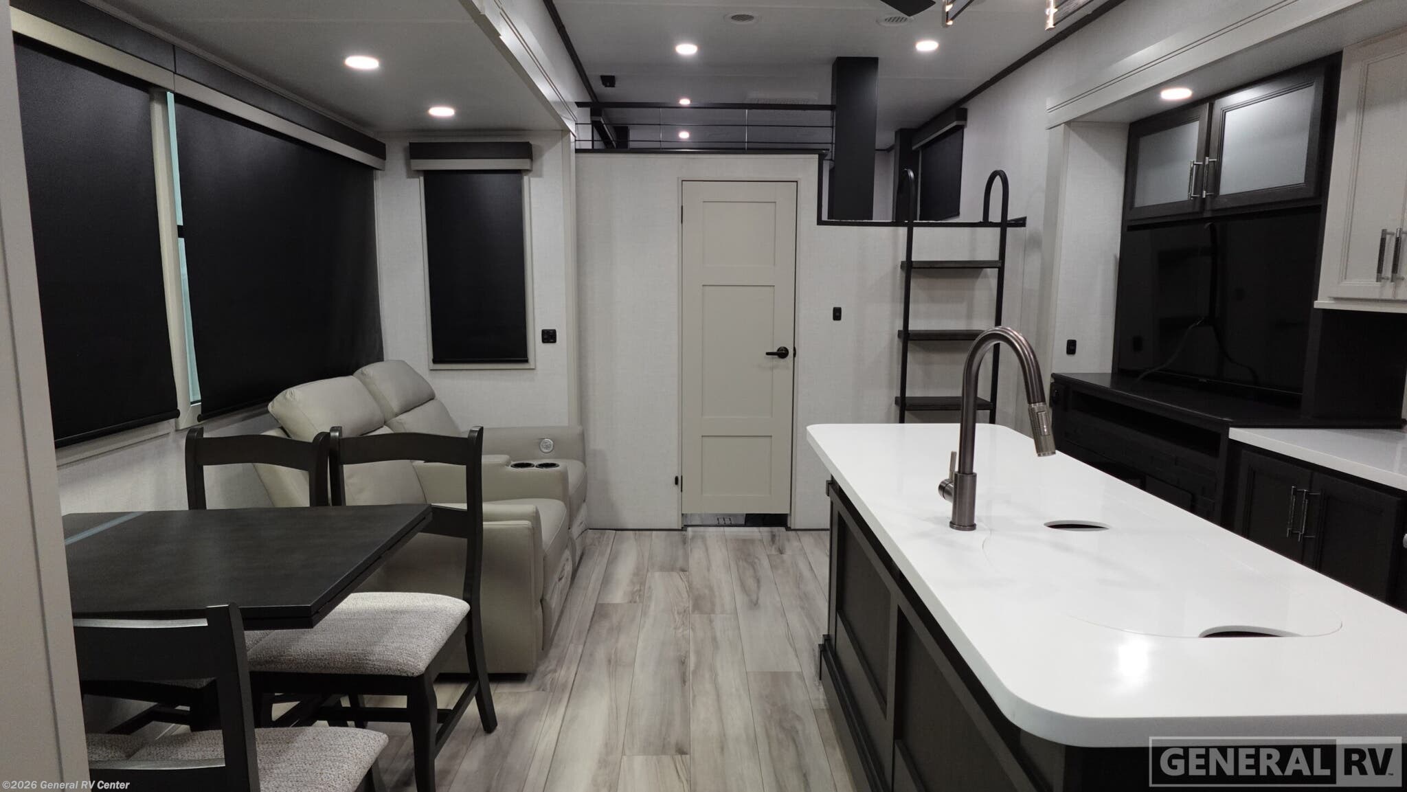 Call now about this 2026 Keystone Avalanche 390DS! 2026 Keystone Avalanche 390DS - New Fifth Wheel For Sale by General RV Center in Mesa, Arizona
