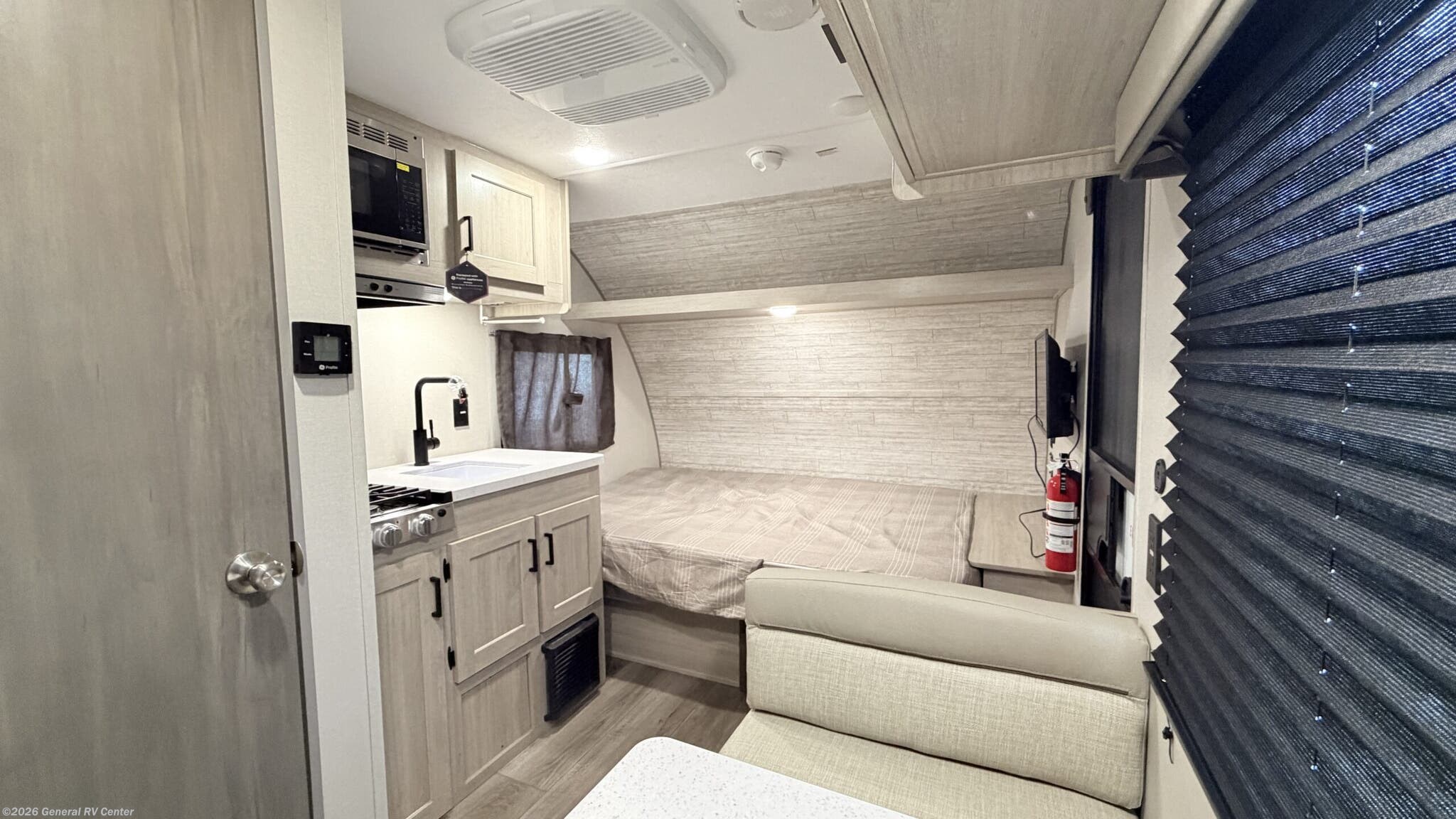 New 2026 Coachmen Catalina Summit Series 7 134RDX available in Mesa, Arizona