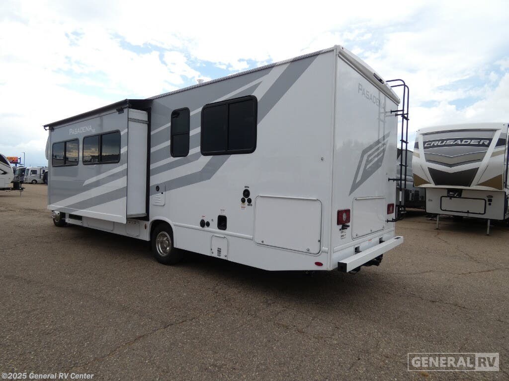 Contact us now about this 2026 Thor Motor Coach Pasadena SH31! 2026 Pasadena SH31 by Thor Motor Coach from General RV Center in Longmont, Colorado