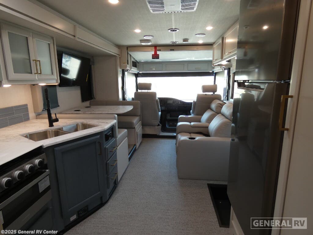New 2026 Fleetwood Flair 28A available in Longmont, Colorado