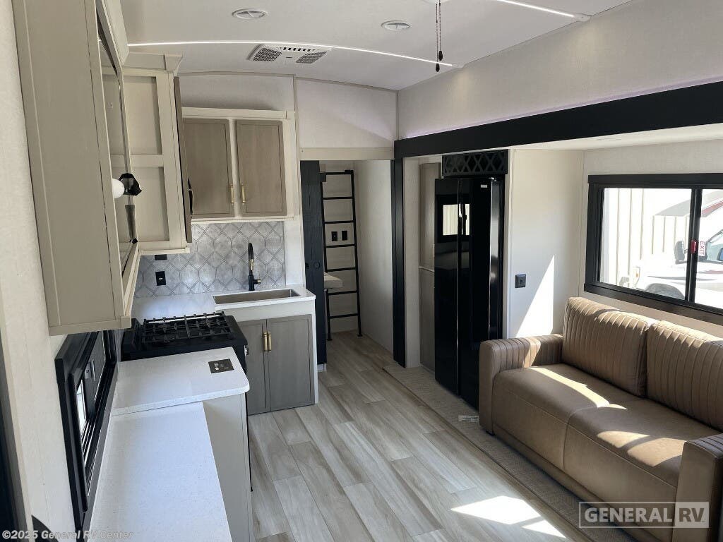 Call now about this 2025 Forest River SALEM-HEM 328BH! 2025 Forest River SALEM-HEM 328BH - New Fifth Wheel For Sale by General RV Center in Longmont, Colorado