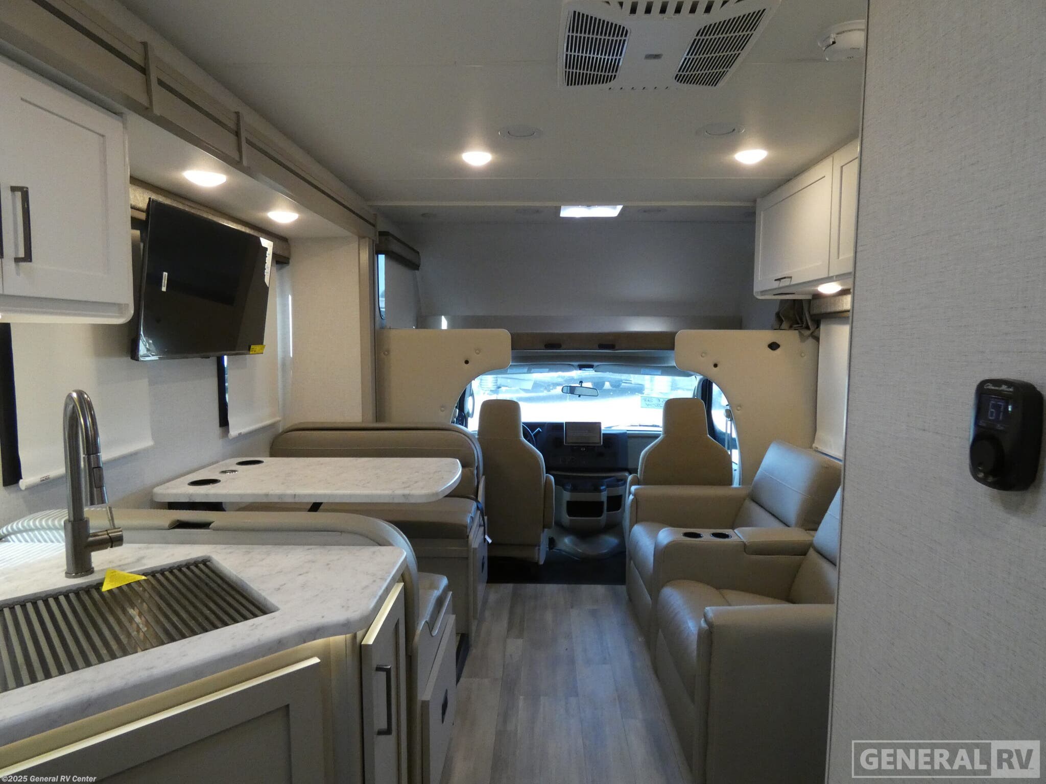 New 2026 Thor Motor Coach Pasadena SE28 available in Longmont, Colorado