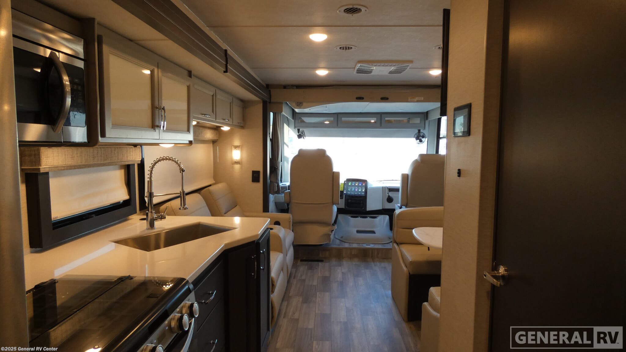 New 2026 Thor Motor Coach Luminate MM30 available in Longmont, Colorado