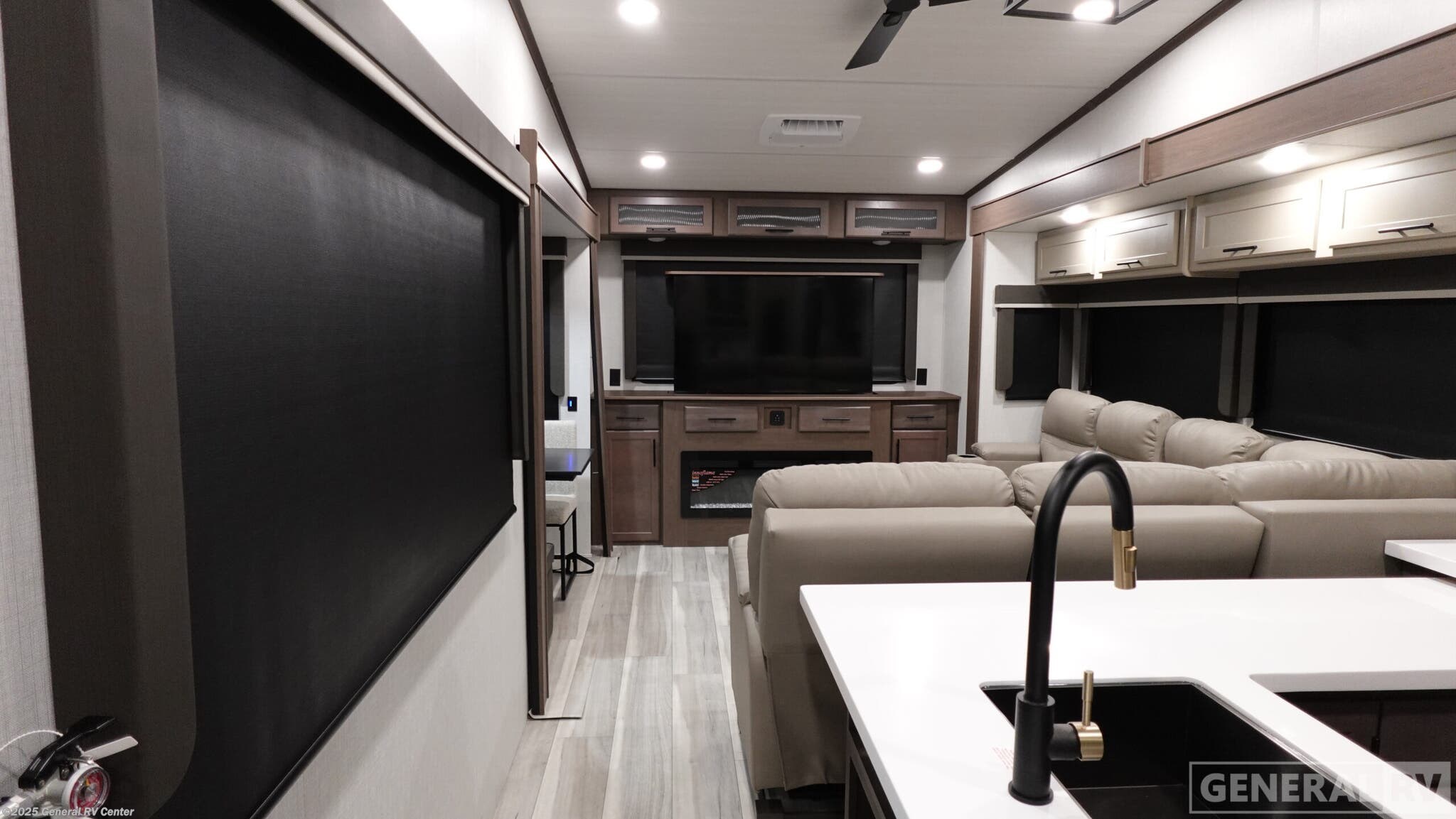 Call now about this 2026 Keystone Cougar 320RDS! 2026 Keystone Cougar 320RDS - New Fifth Wheel For Sale by General RV Center in Longmont, Colorado