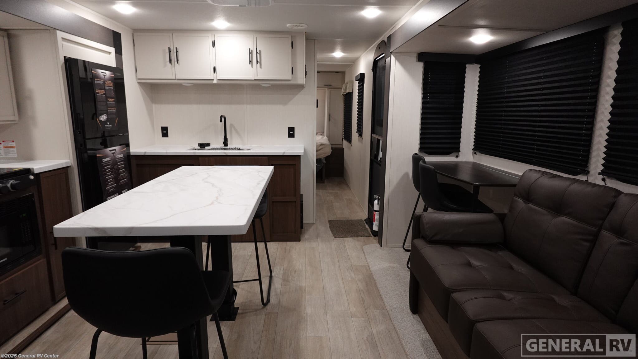 New 2026 Prime Time Avenger 27REI available in Longmont, Colorado