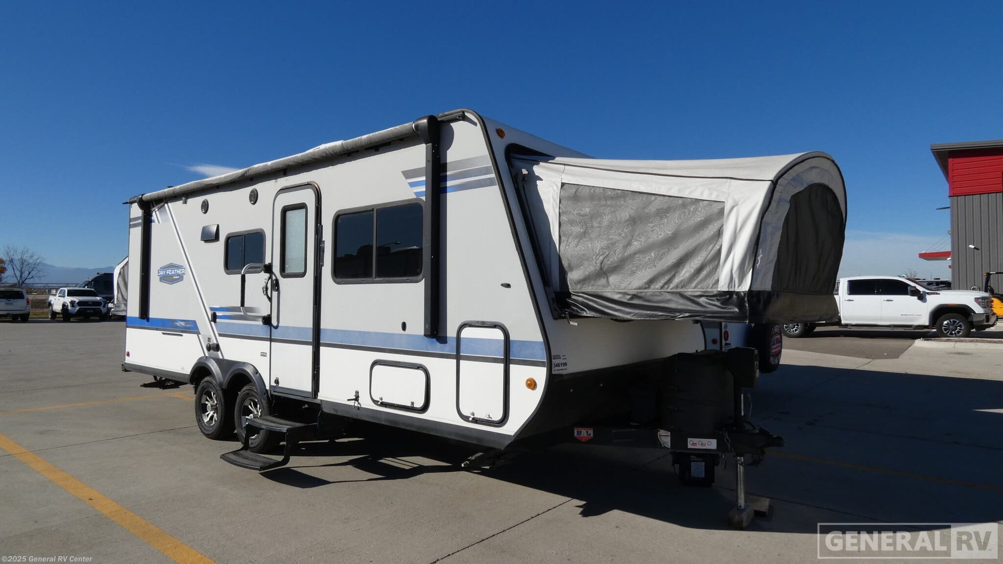 Email now about this 2018 Jayco Jay Feather X23F! Used 2018 Jayco Jay Feather X23F available in Longmont, Colorado