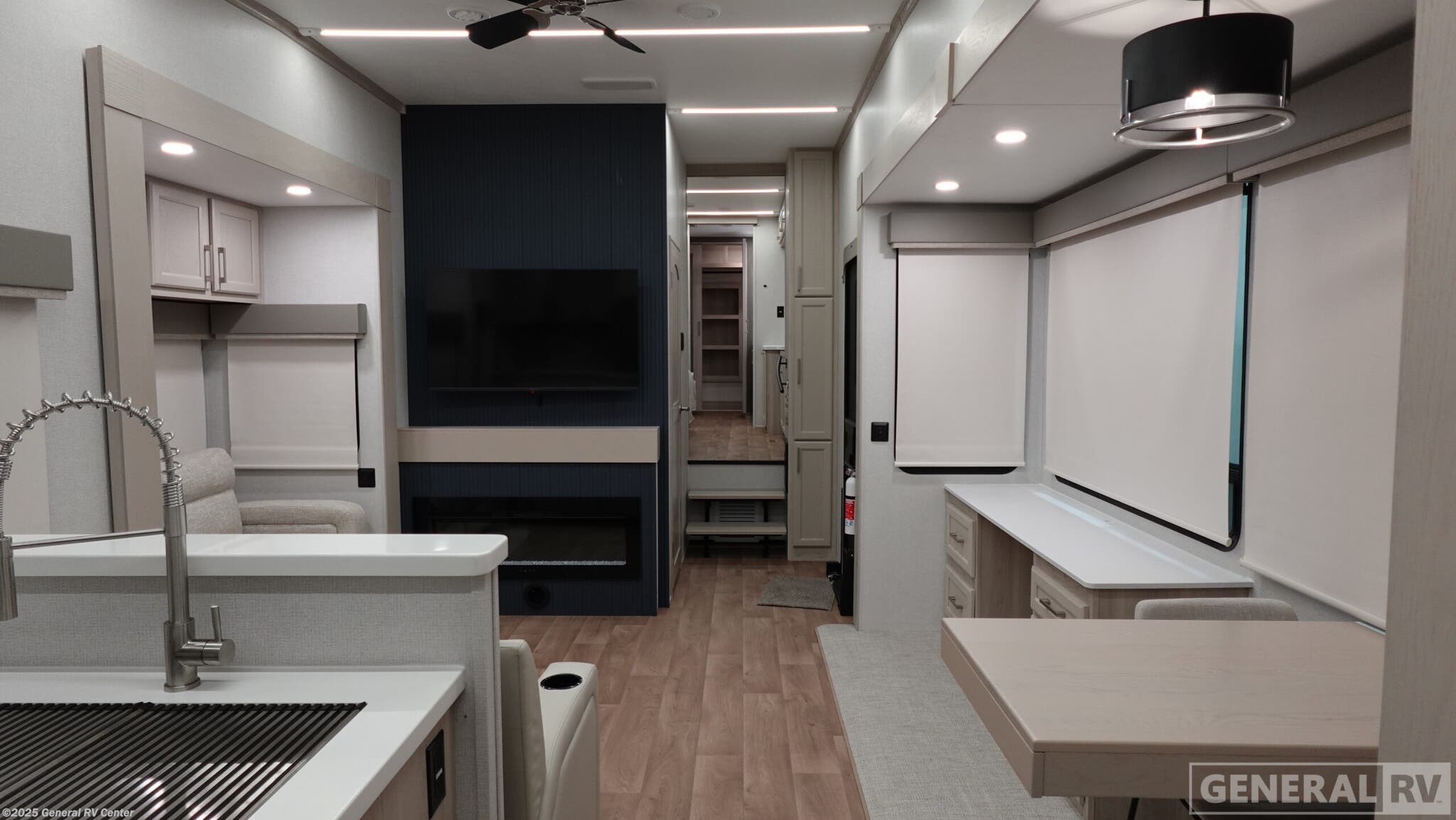 New 2026 Palomino Columbus 384RKH available in Longmont, Colorado