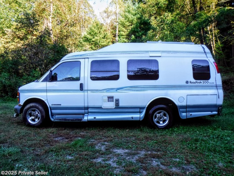 Email now about this 2002 Roadtrek 210-Versatile ! Used 2002 Roadtrek 210-Versatile available in Marble, North Carolina