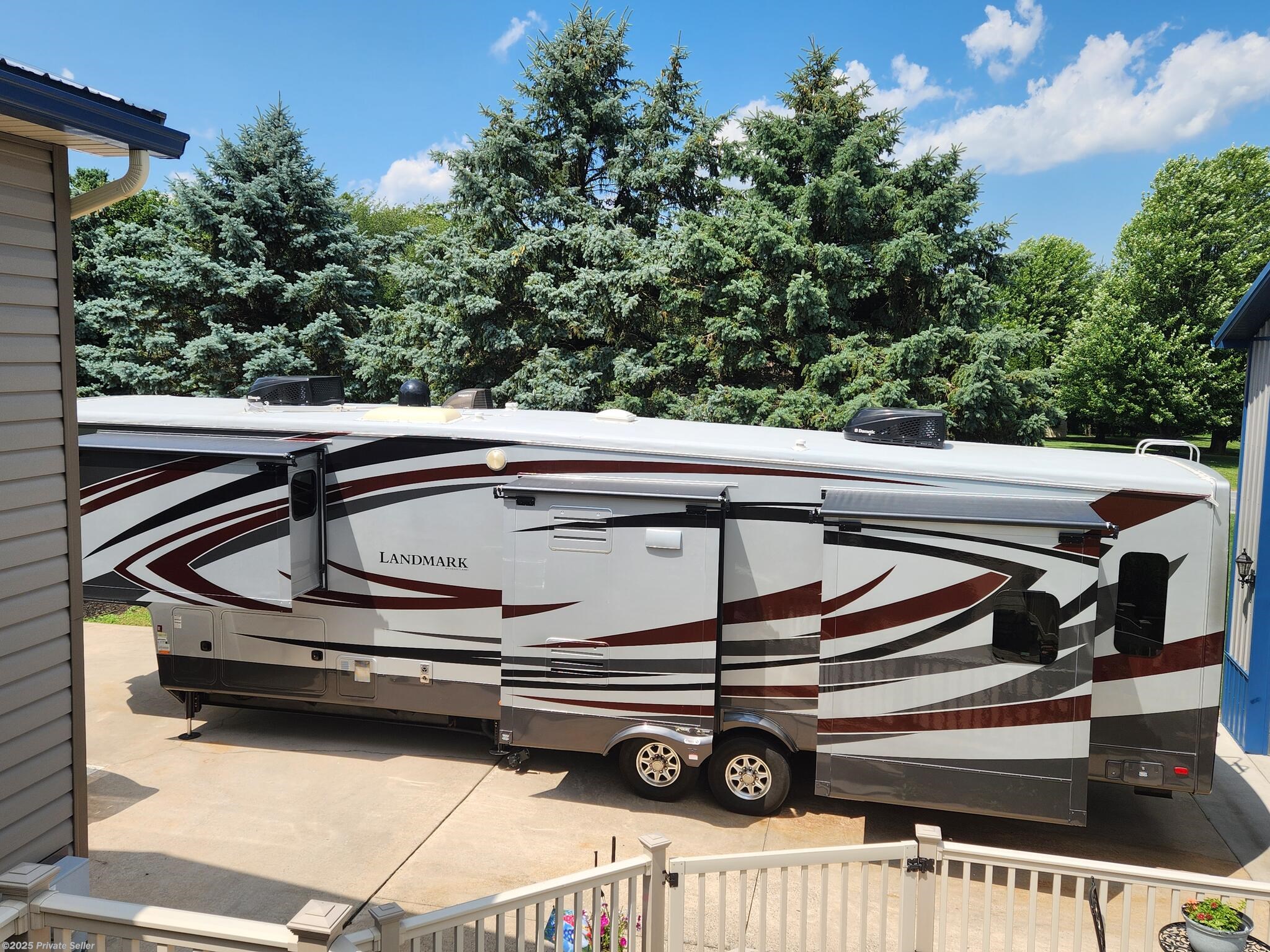 Contact us now about this 2014 Heartland Landmark LM San Antonio! 2014 Landmark LM San Antonio by Heartland from For Sale By Owner in SHIPPENSBURG, PA, Pennsylvania
