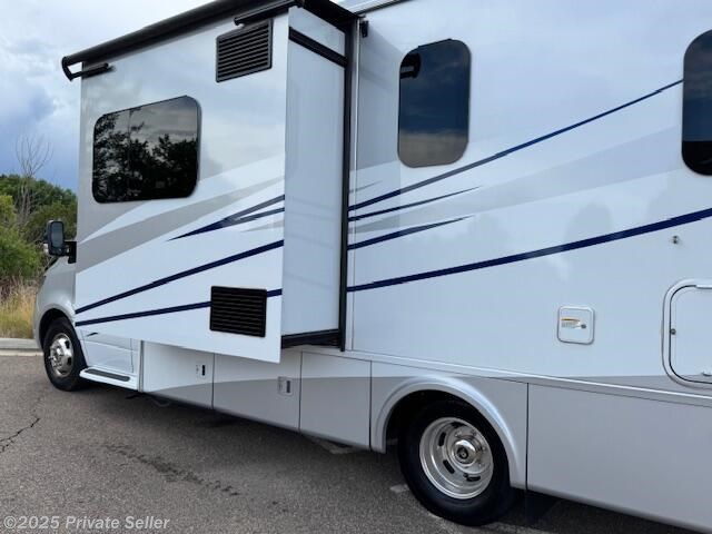 Call now about this 2022 Tiffin Wayfarer ! 2022 Tiffin Wayfarer - Used Class C For Sale by For Sale By Owner in Louisville, Colorado features Convection Microwave, Solid Surface Countertops, Fire Extinguisher, Power Entrance Step, Wardrobe(s)