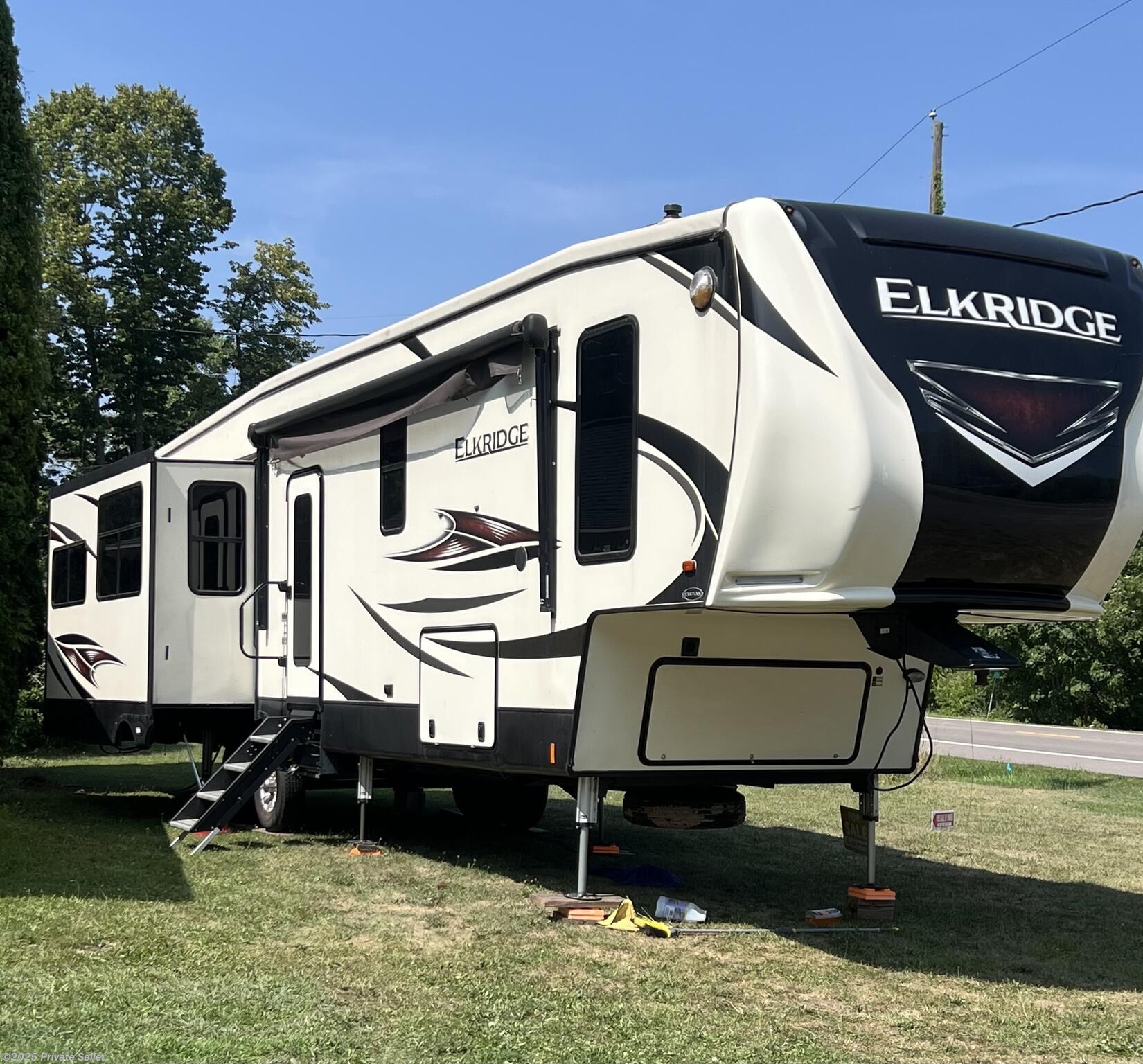 Email now about this 2018 Heartland ElkRidge 39MBHS! Used 2018 Heartland ElkRidge 39MBHS available in Pittsford, New York