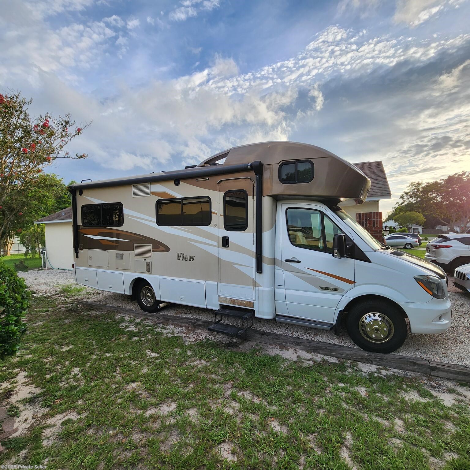 Call now about this 2016 Winnebago View 24J! 2016 Winnebago View 24J - Used Class C For Sale by For Sale By Owner in Greenville, South Carolina