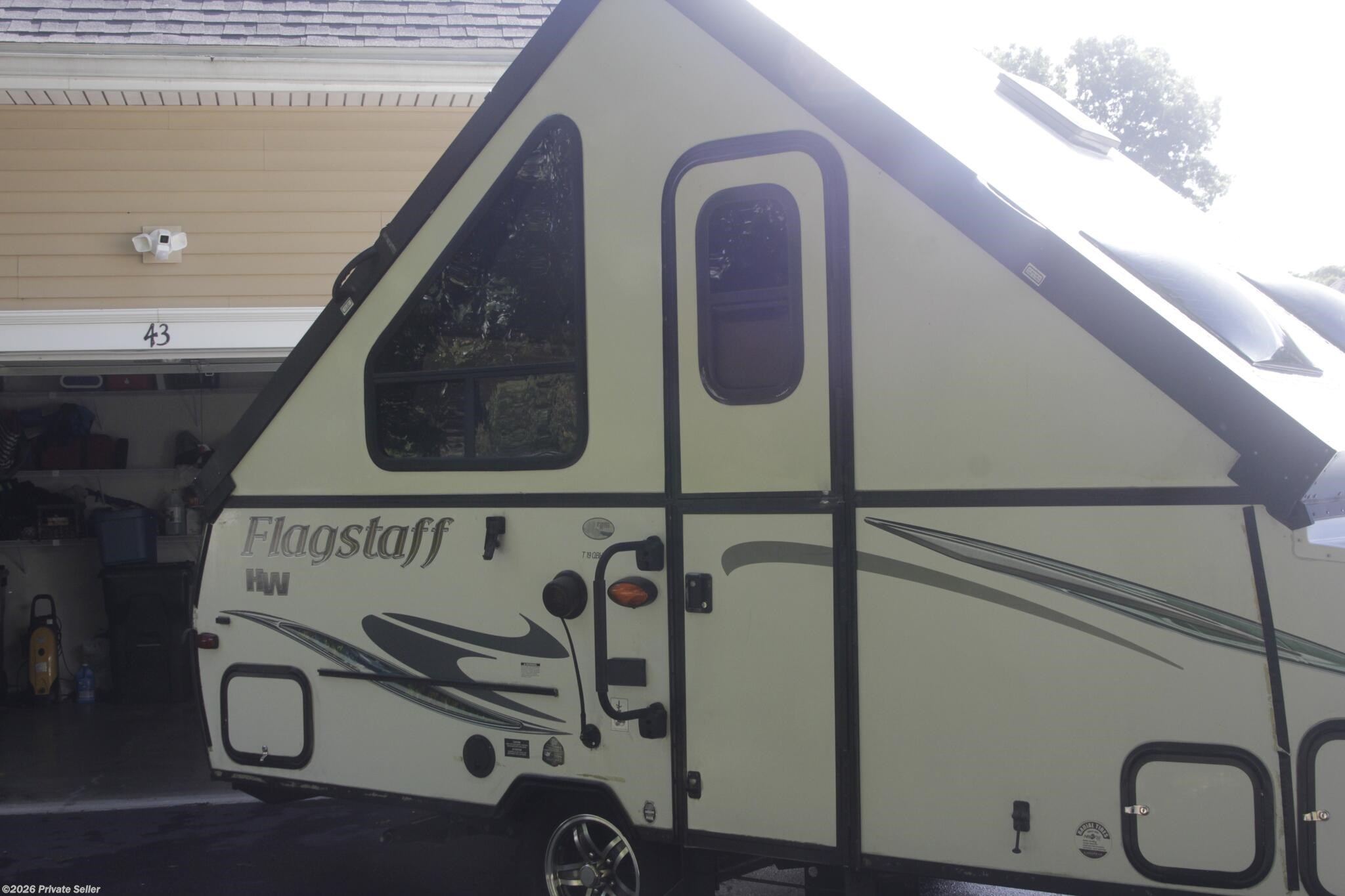 Email now about this 2014 Forest River Flagstaff Hard Side T19QBHW! Used 2014 Forest River Flagstaff Hard Side T19QBHW available in Uxbridge, Massachusetts