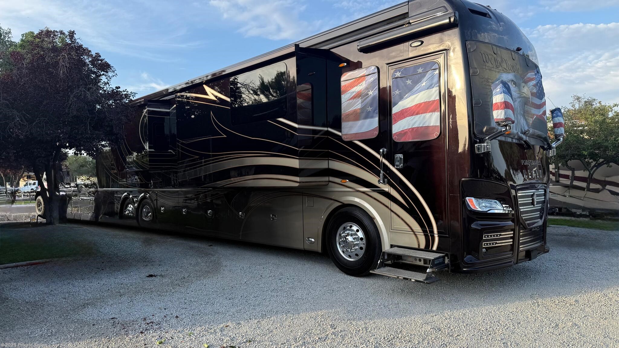 Call now about this 2023 Foretravel Realm FS605 LV2! 2023 Foretravel Realm FS605 LV2 - Used Class A For Sale by For Sale By Owner in Poinciana, Florida