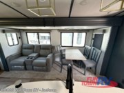 Call now about this 2022 Keystone Bullet 30RIPR! 2022 Keystone Bullet 30RIPR - Used Travel Trailer For Sale by Fun Town RV - Jackson in Jackson, Mississippi