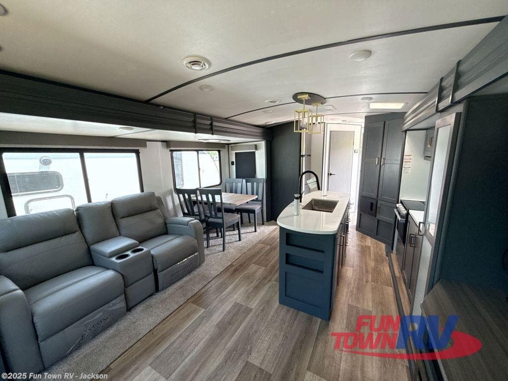 Contact us now about this 2022 Keystone Bullet 30RIPR! 2022 Bullet 30RIPR by Keystone from Fun Town RV - Jackson in Jackson, Mississippi